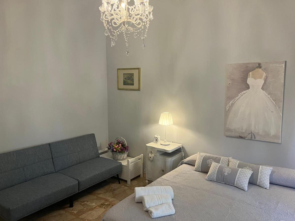 Miss Polly Suite Lecce Exterior photo